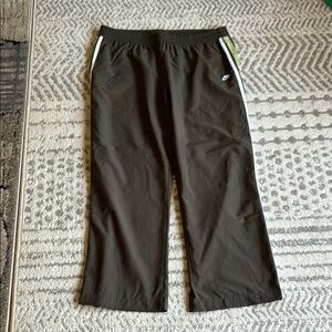 Nike Olive Green Athletic Pants - Women’s Size XL